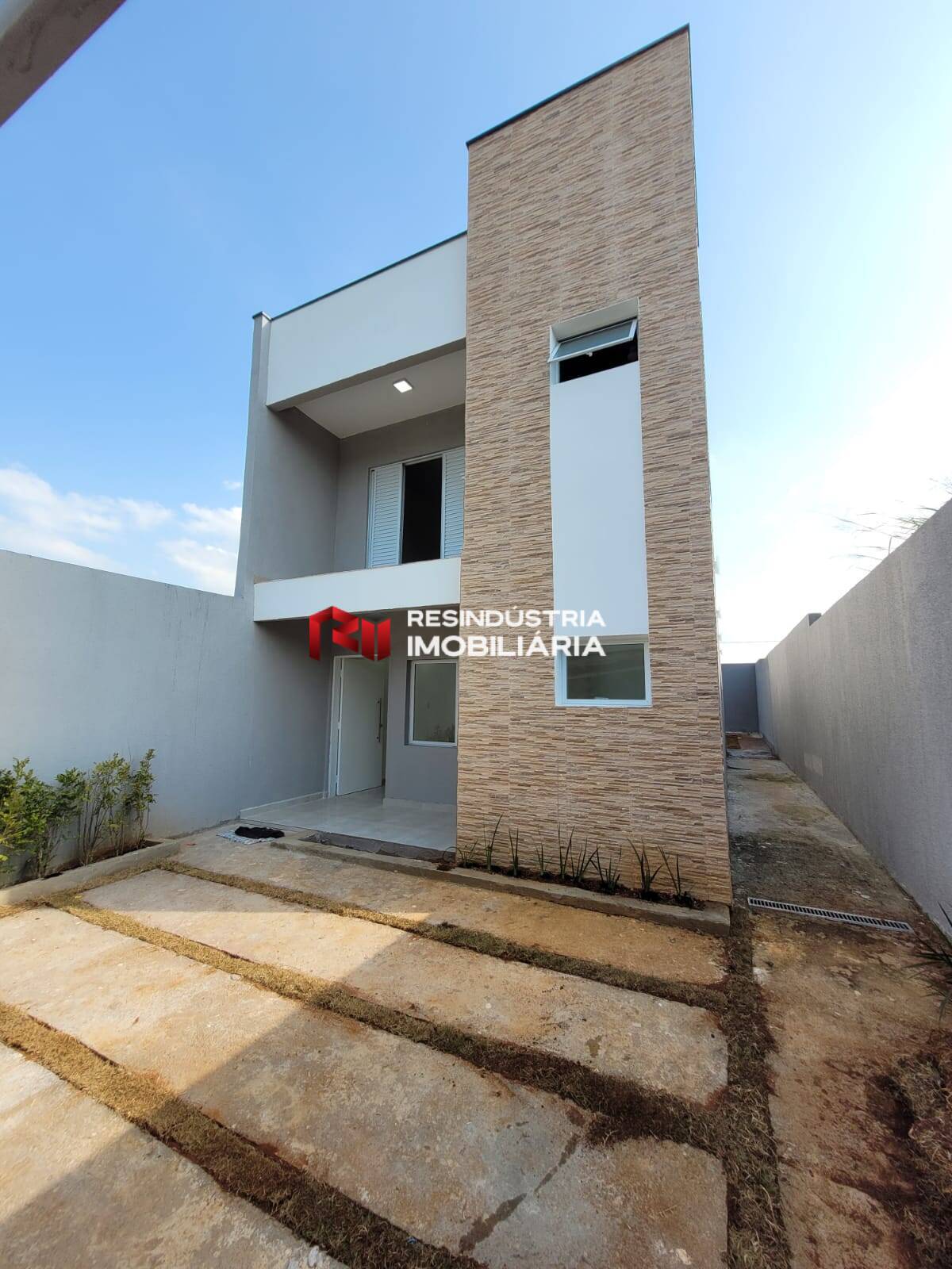 Sobrado à venda com 3 quartos, 147m² - Foto 4