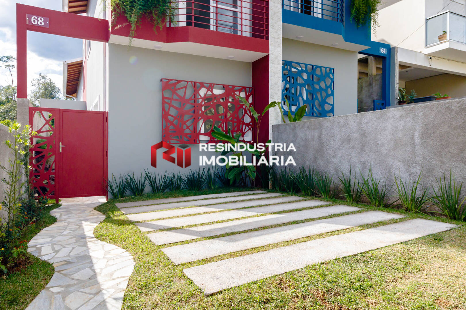 Sobrado 136 m² Venda Condomínio Residencial - Cotia-SP