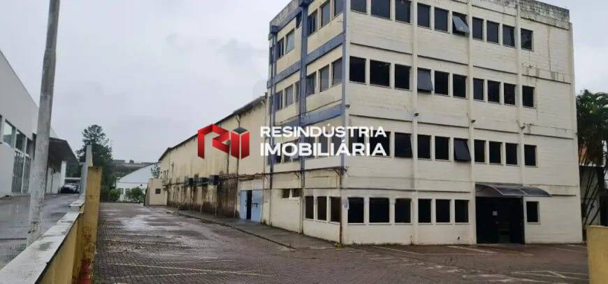 Galpão de 4.000 m² Locação em Alphaville, Barueri-SP.