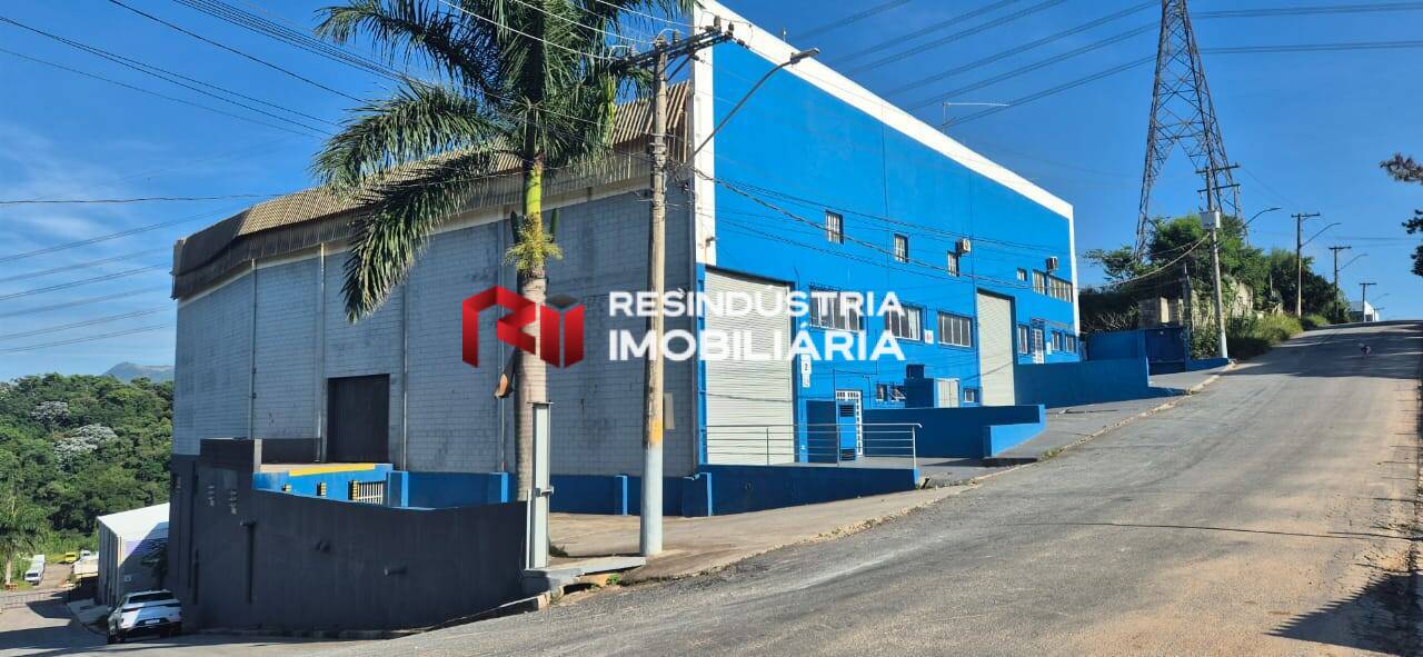Depósito-Galpão-Armazém para alugar, 1642m² - Foto 2