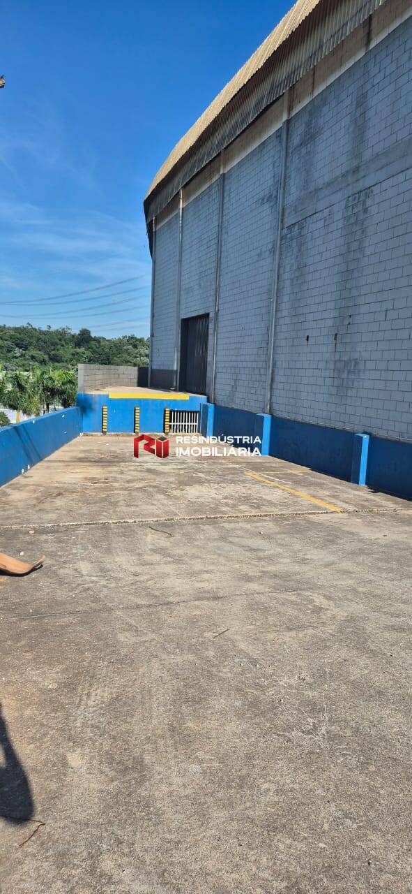 Depósito-Galpão-Armazém para alugar, 1642m² - Foto 4