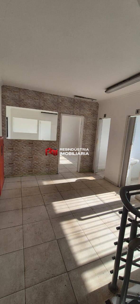Depósito-Galpão-Armazém para alugar, 1642m² - Foto 15