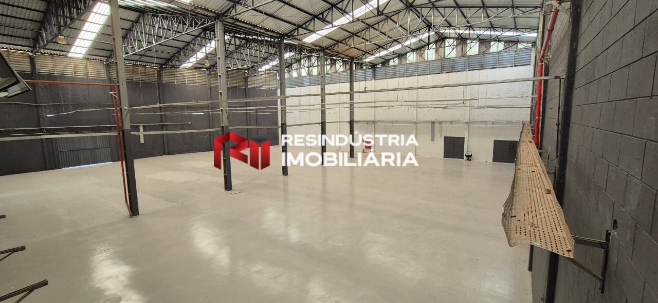 Depósito-Galpão-Armazém para alugar, 1642m² - Foto 17