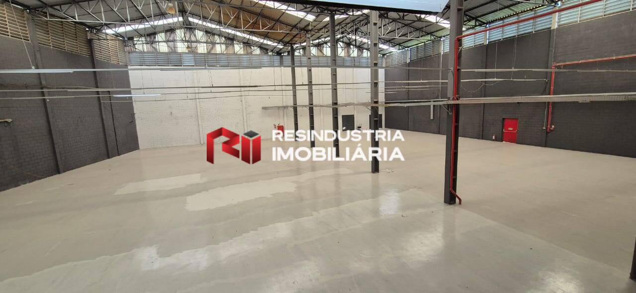 Depósito-Galpão-Armazém para alugar, 1642m² - Foto 21
