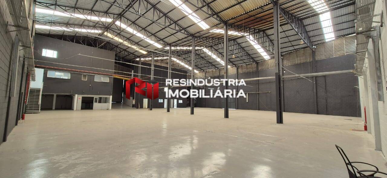 Depósito-Galpão-Armazém para alugar, 1642m² - Foto 22