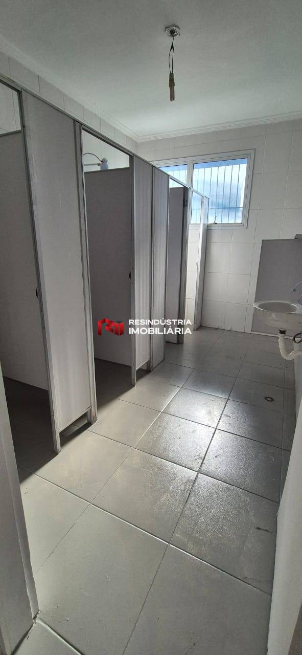 Depósito-Galpão-Armazém para alugar, 1642m² - Foto 23