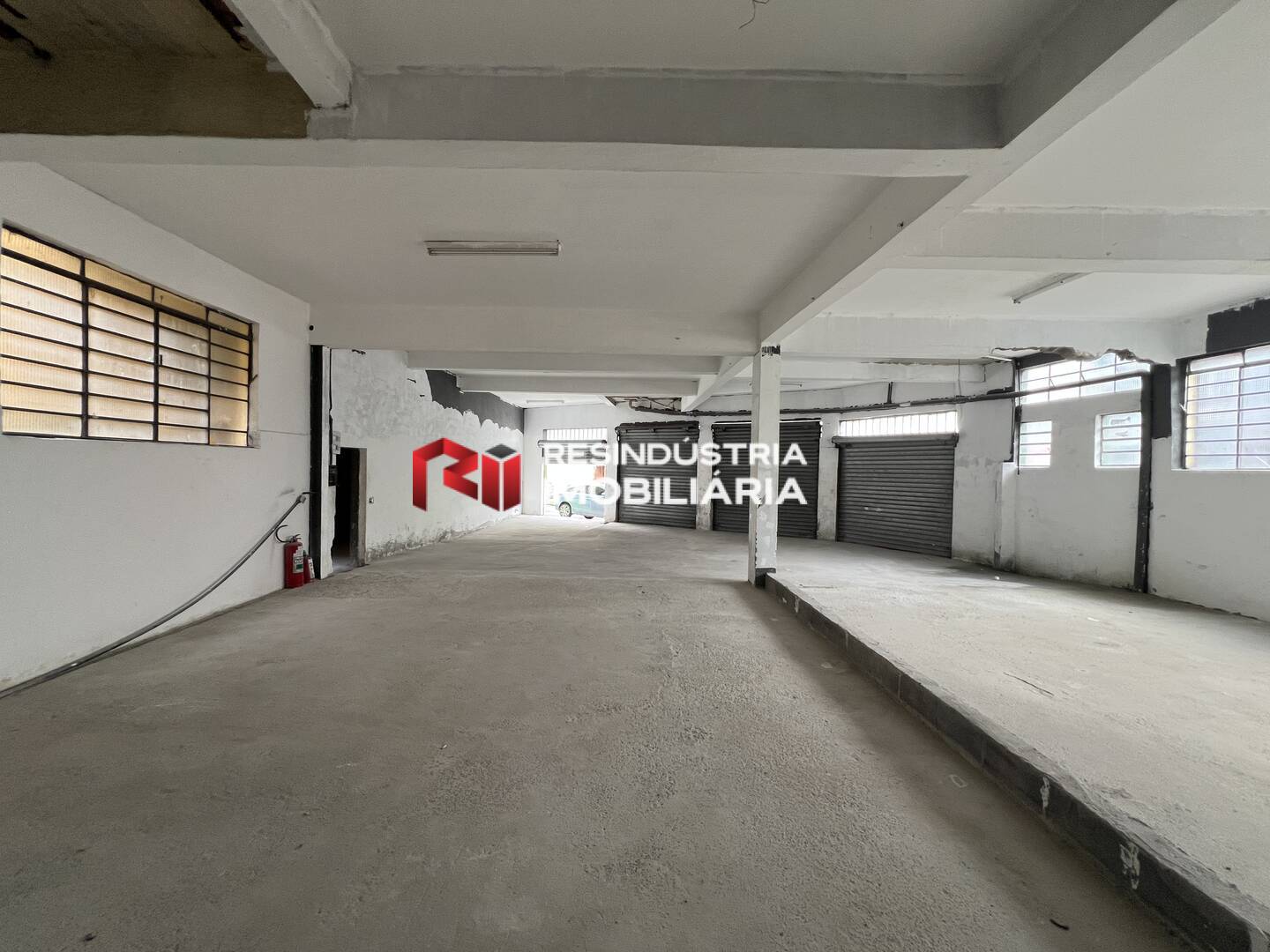 Loja-Salão, 300 m² - Foto 13