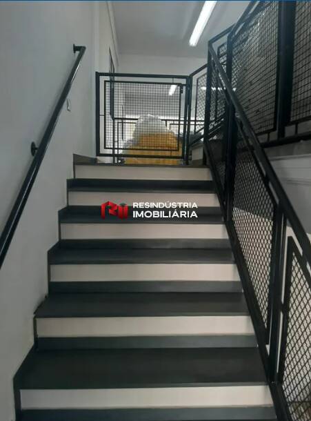 Depósito-Galpão-Armazém à venda e aluguel, 370m² - Foto 11
