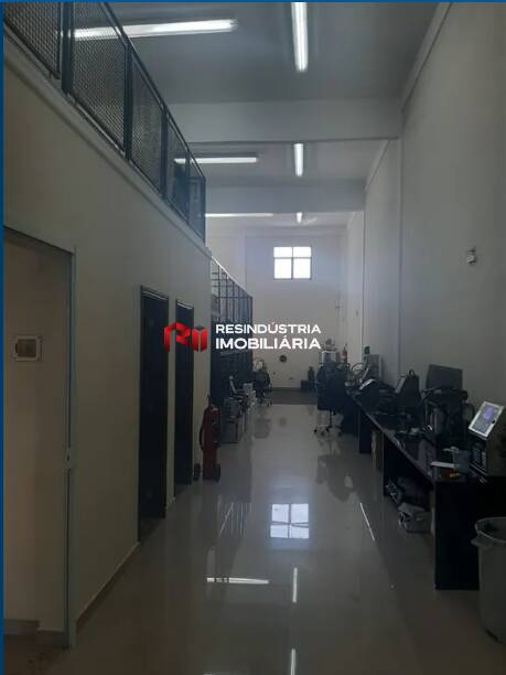 Depósito-Galpão-Armazém à venda e aluguel, 370m² - Foto 6