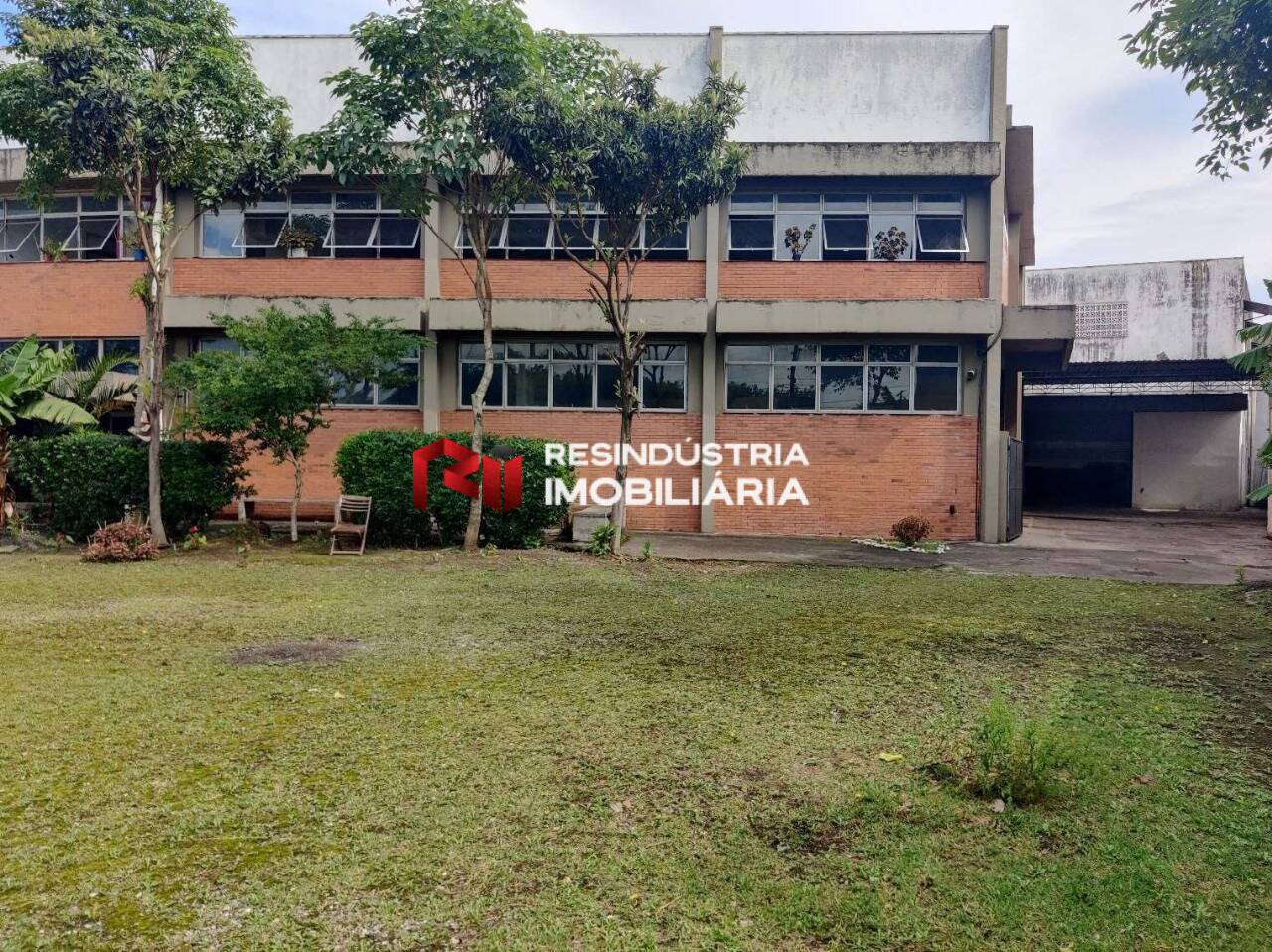 Galpão Locação 2.195 m² Marginal Tiete, Osasco, SP.