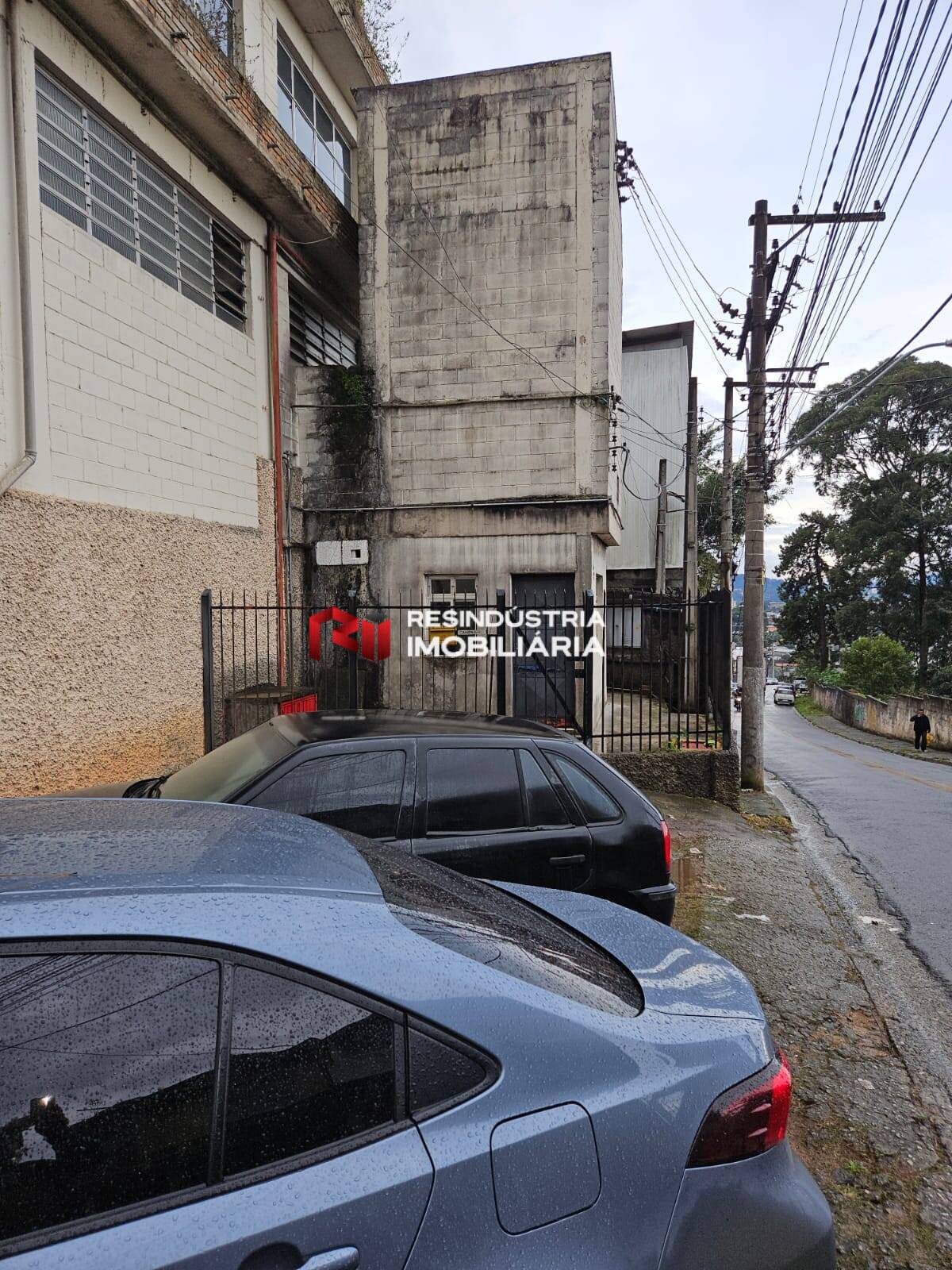 Depósito-Galpão-Armazém para alugar, 1600m² - Foto 4