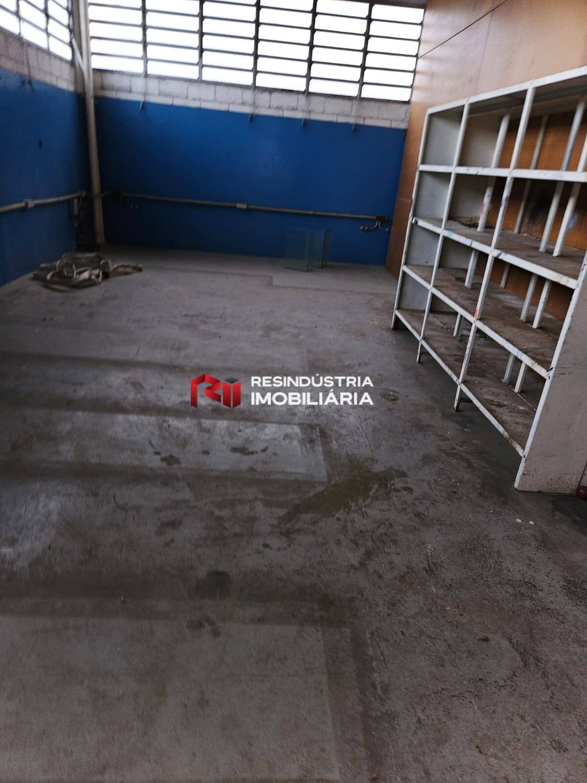Depósito-Galpão-Armazém para alugar, 1600m² - Foto 9