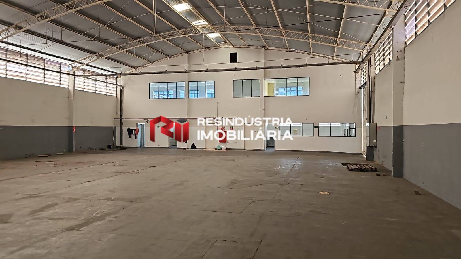 Depósito-Galpão-Armazém para alugar, 1280m² - Foto 6