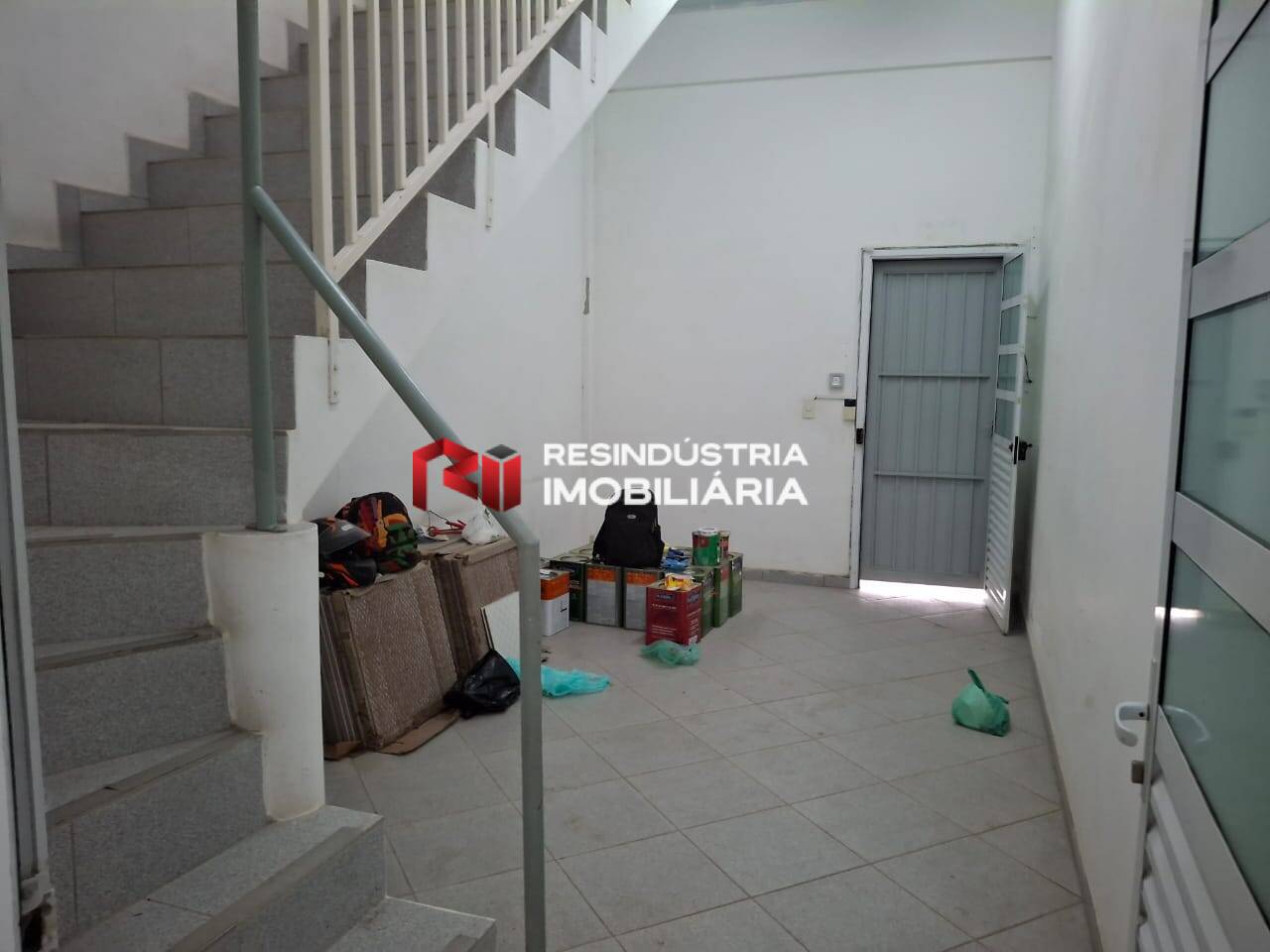 Depósito-Galpão-Armazém para alugar, 650m² - Foto 10