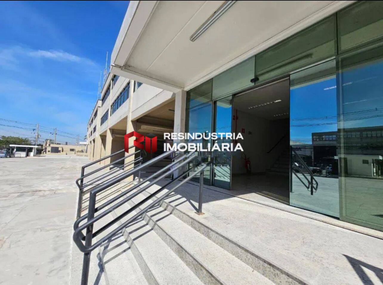 Depósito-Galpão-Armazém para alugar, 10000m² - Foto 9