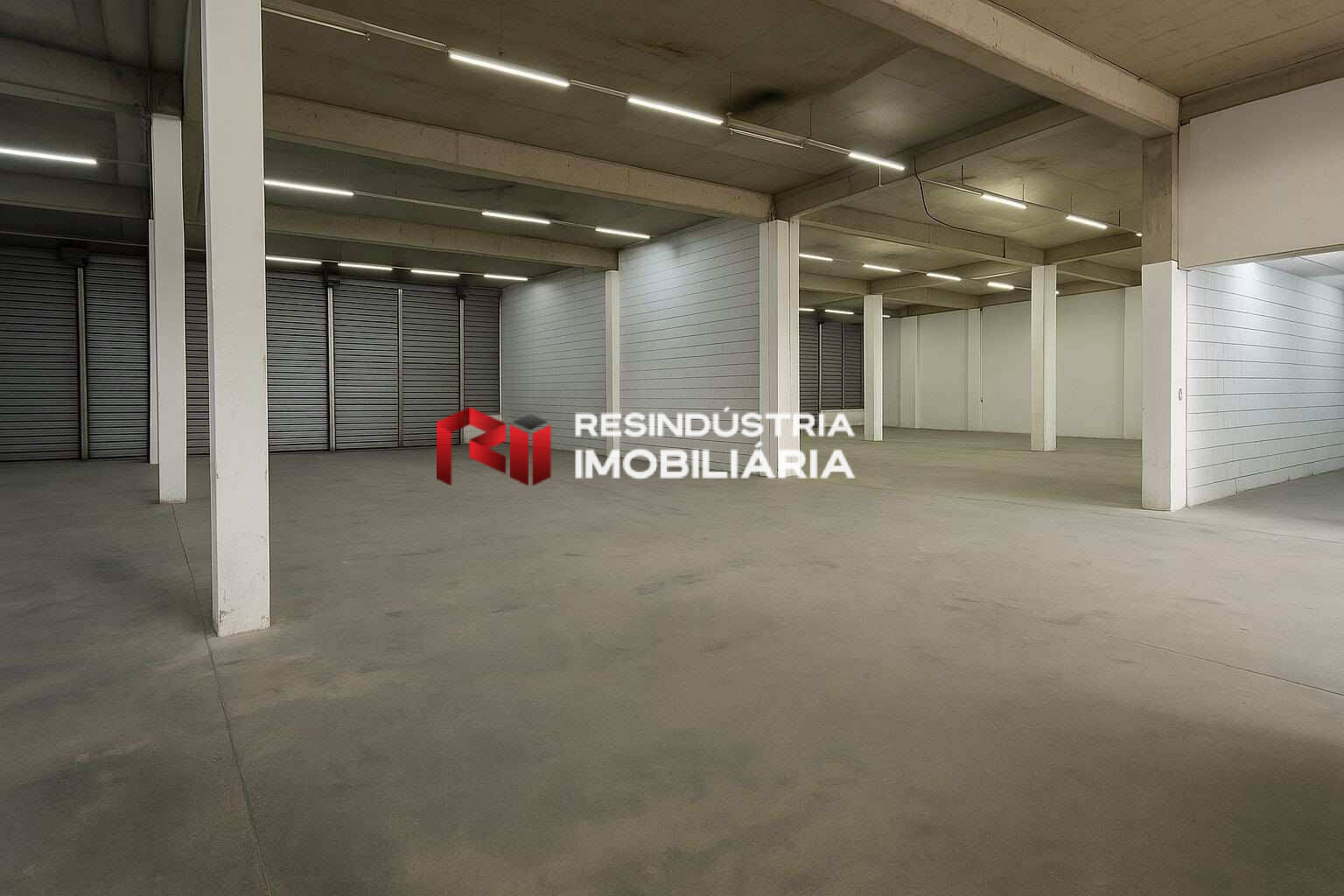 Depósito-Galpão-Armazém para alugar, 800m² - Foto 2