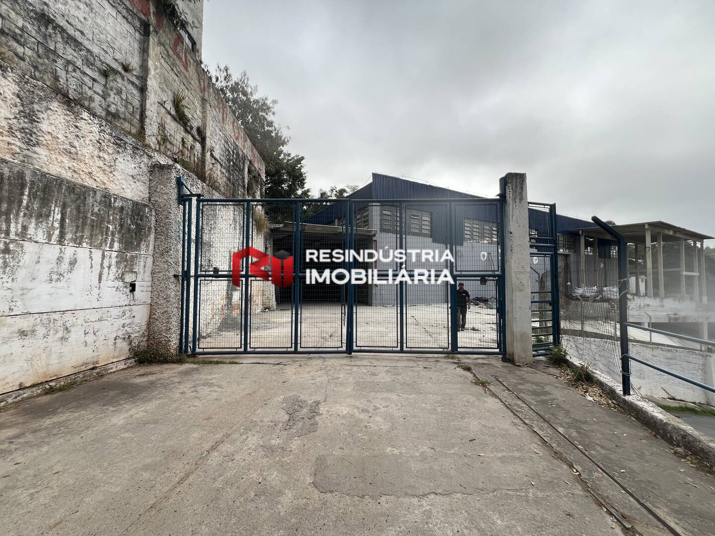 Depósito-Galpão-Armazém para alugar, 1900m² - Foto 13