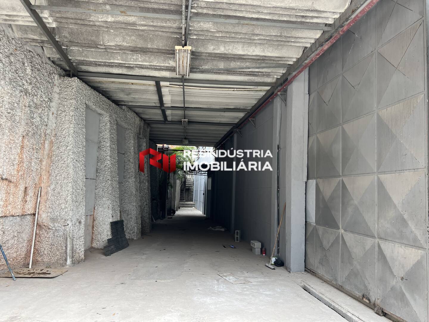 Depósito-Galpão-Armazém para alugar, 1900m² - Foto 17