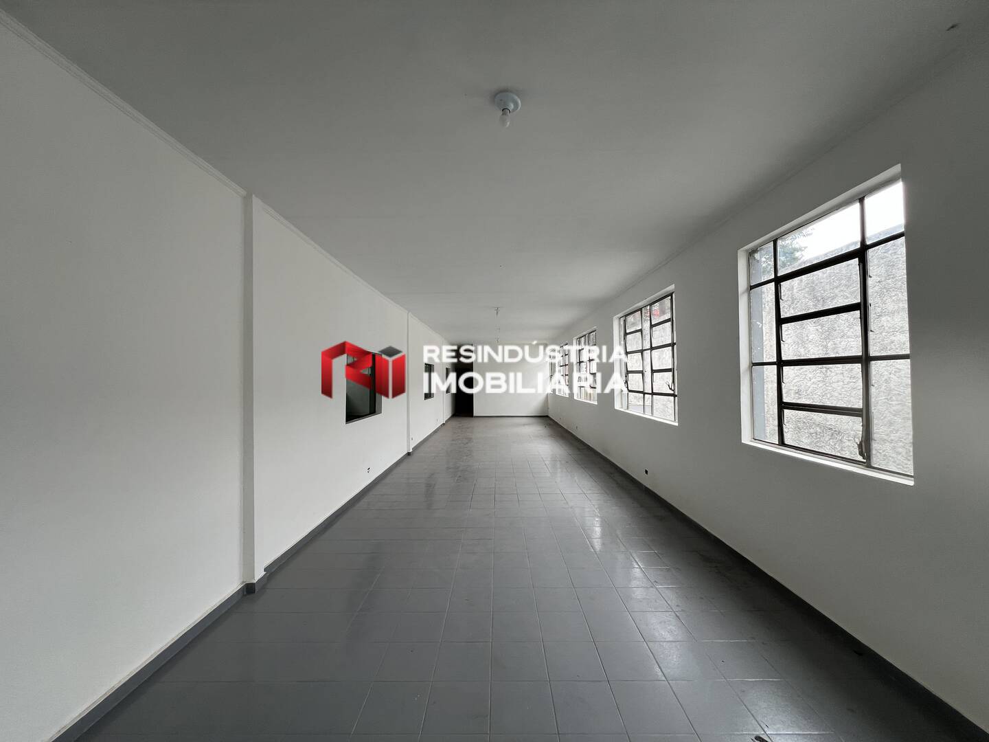 Depósito-Galpão-Armazém para alugar, 1900m² - Foto 58
