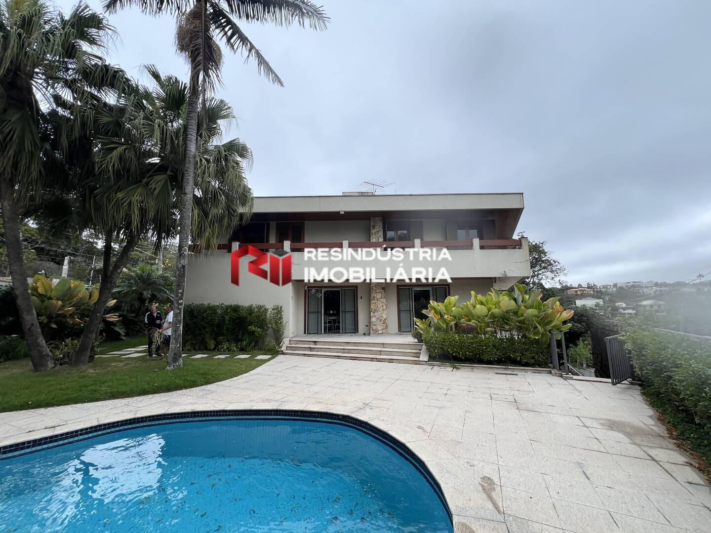 Casa, 4 quartos, 620 m² - Foto 1