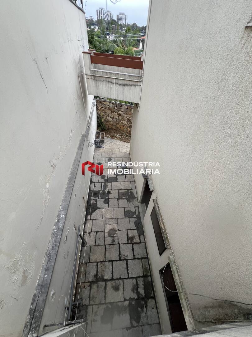 Casa, 4 quartos, 620 m² - Foto 26