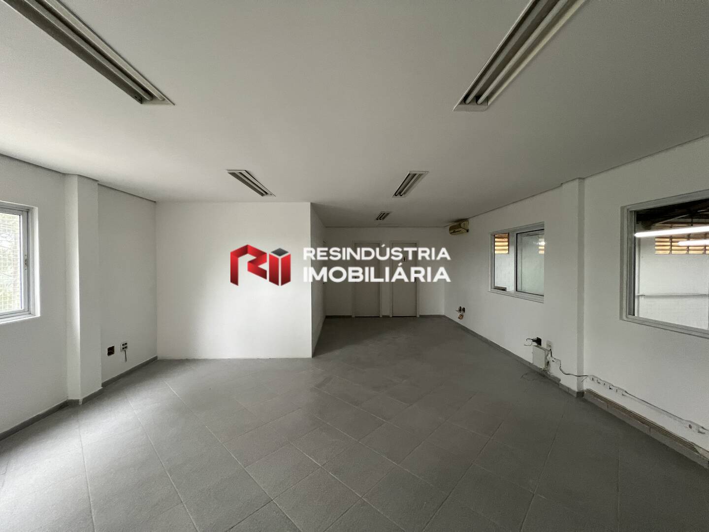 Prédio Inteiro, 650 m² - Foto 38