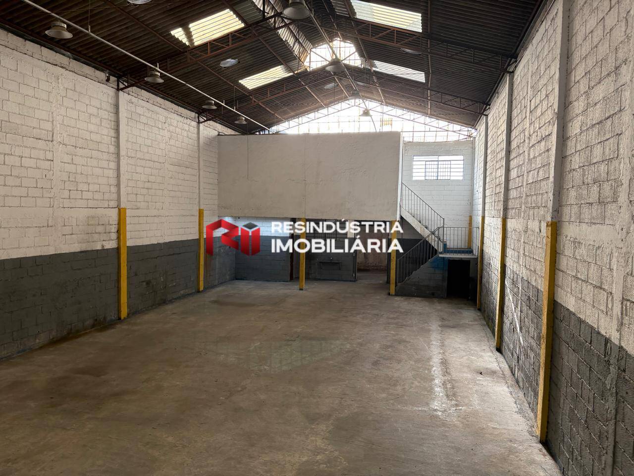 Depósito-Galpão, 390 m² - Foto 4