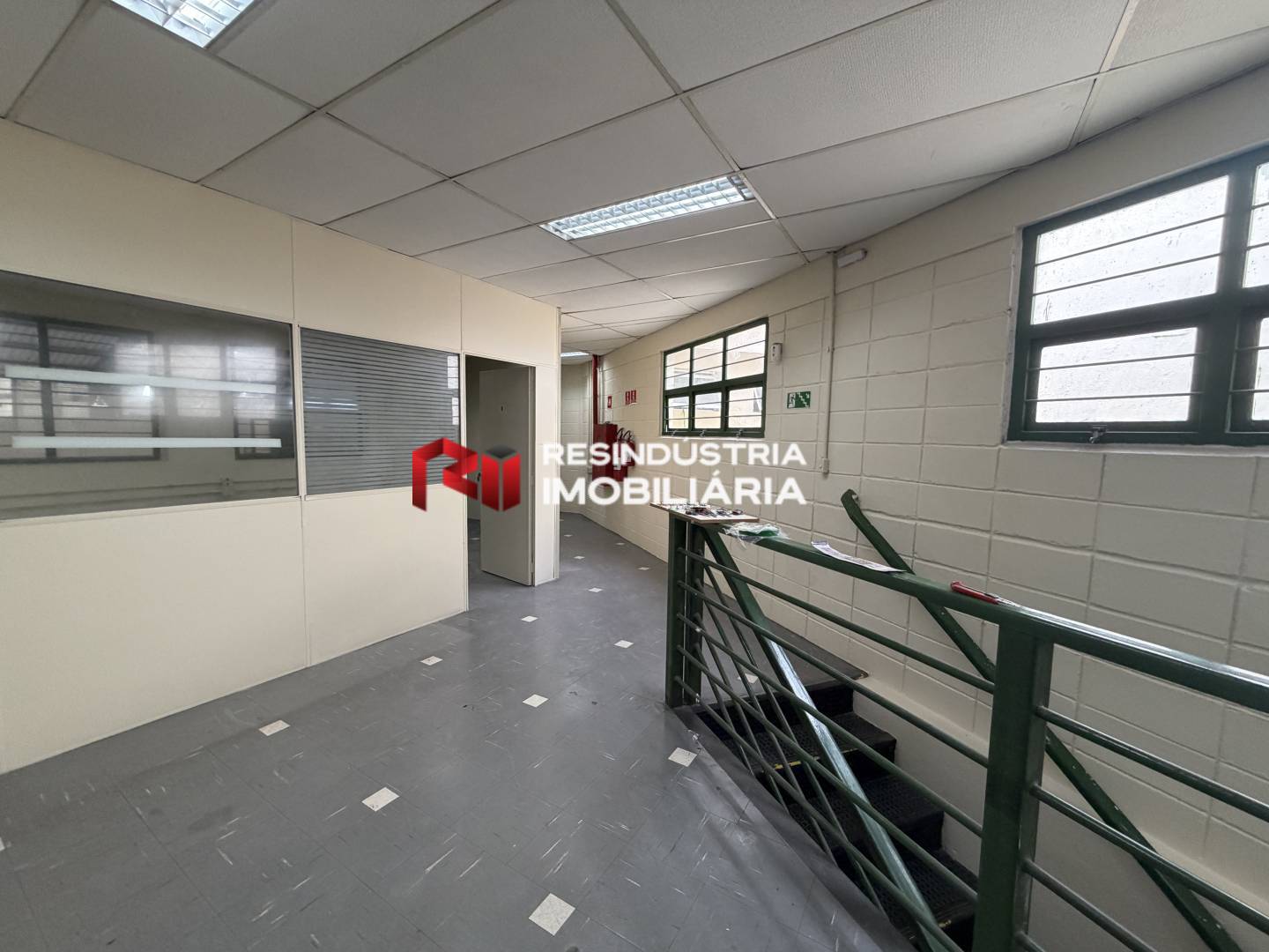 Depósito-Galpão, 1250 m² - Foto 25