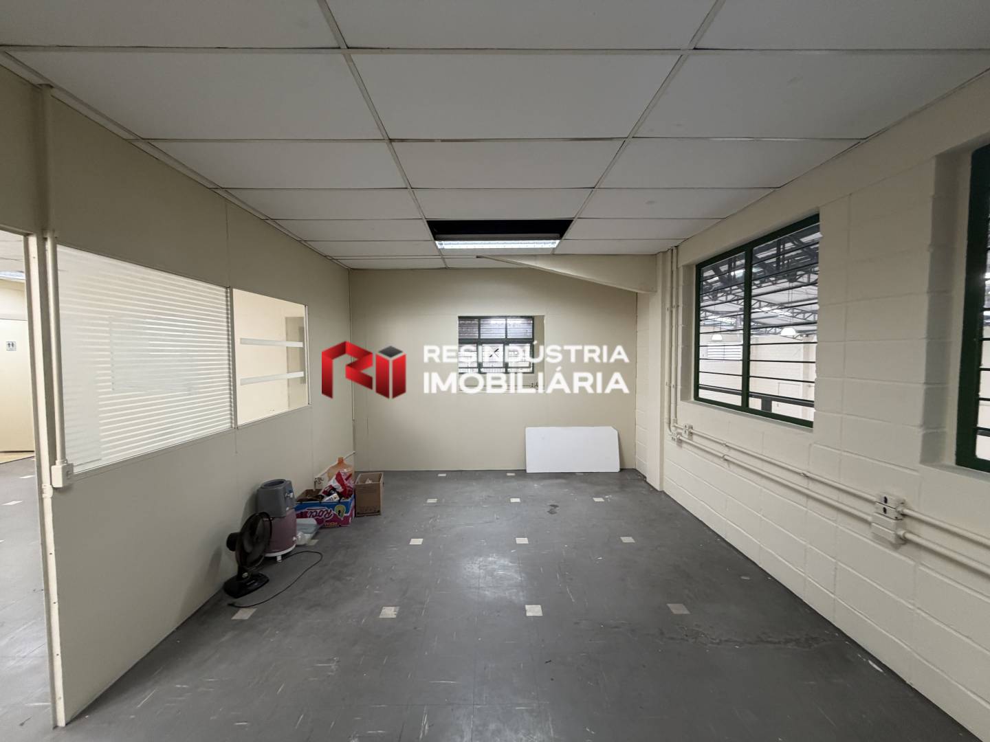 Depósito-Galpão, 1250 m² - Foto 30