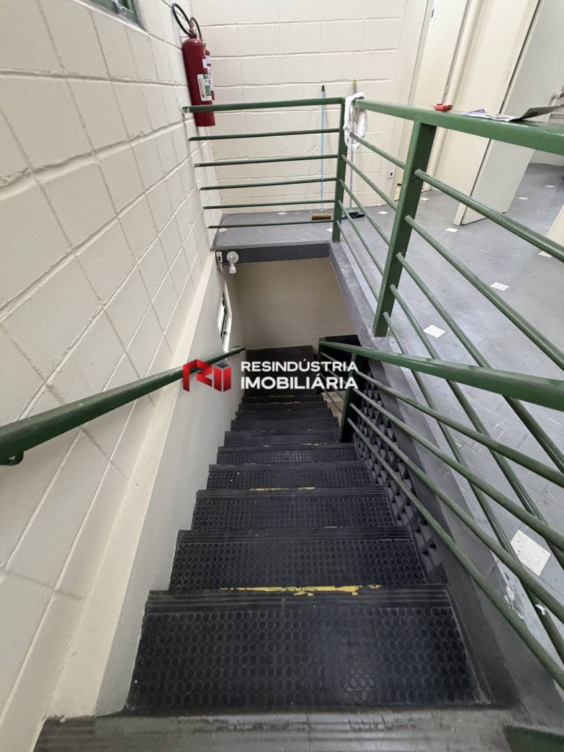 Depósito-Galpão, 1250 m² - Foto 31