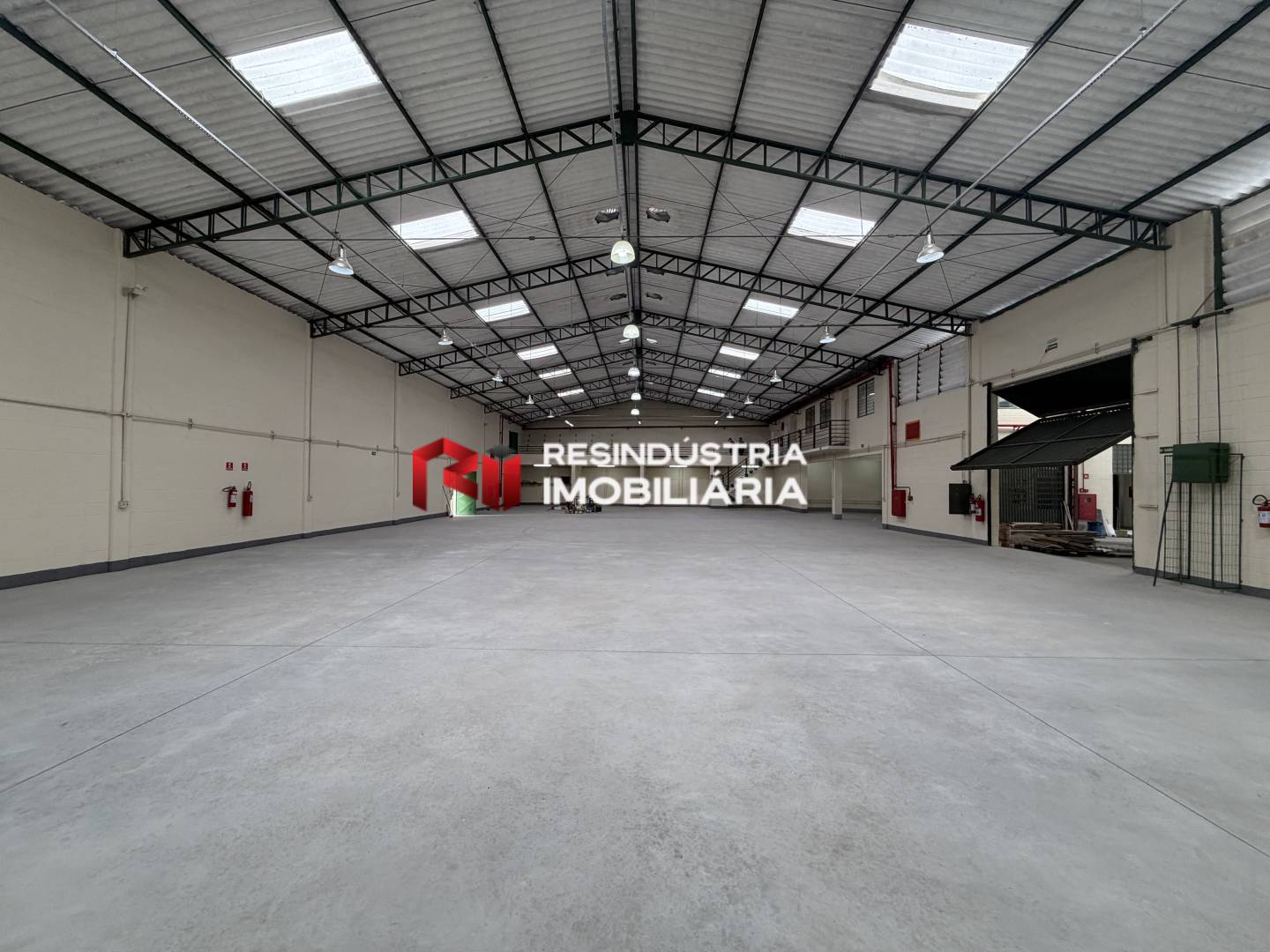Depósito-Galpão, 1250 m² - Foto 19