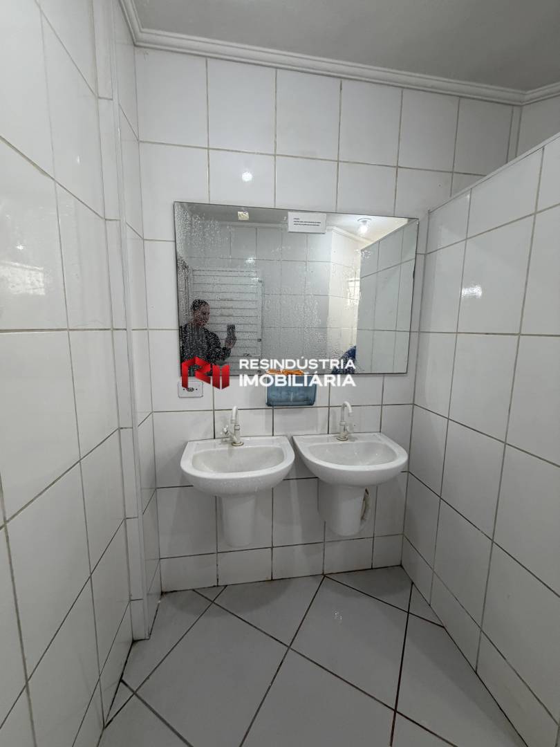Depósito-Galpão, 1250 m² - Foto 39