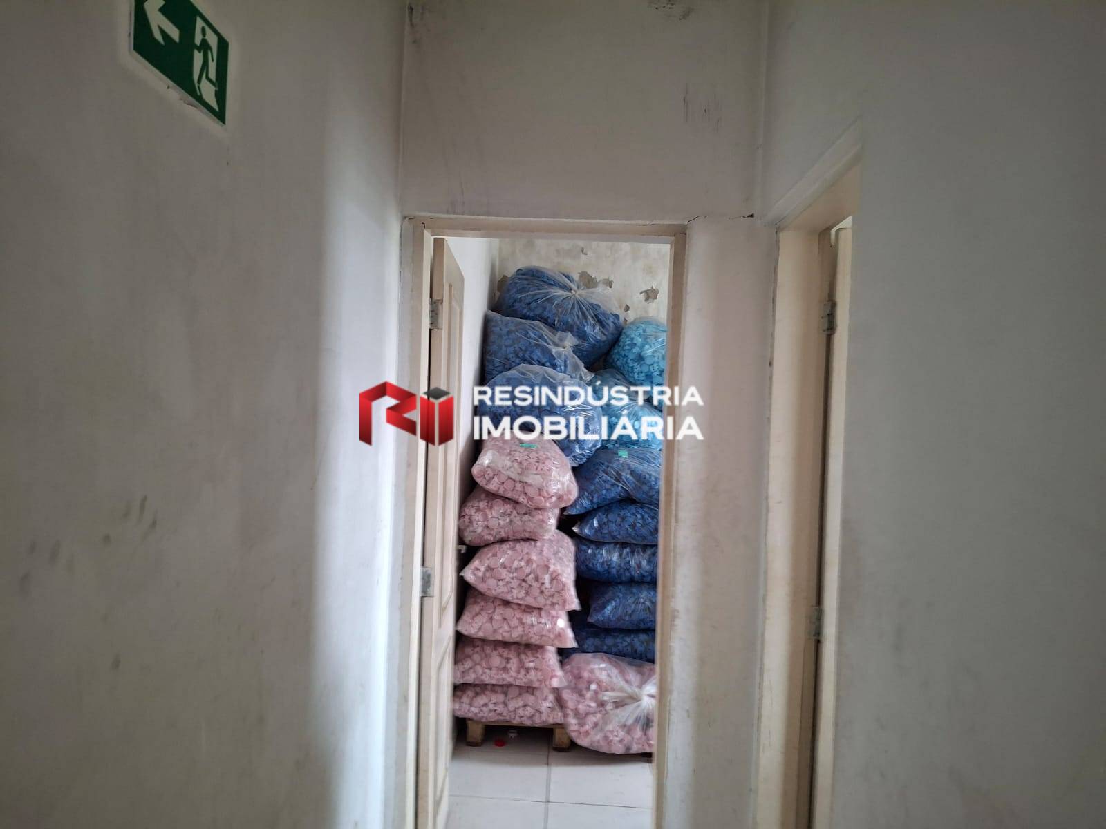 Depósito-Galpão, 900 m² - Foto 5