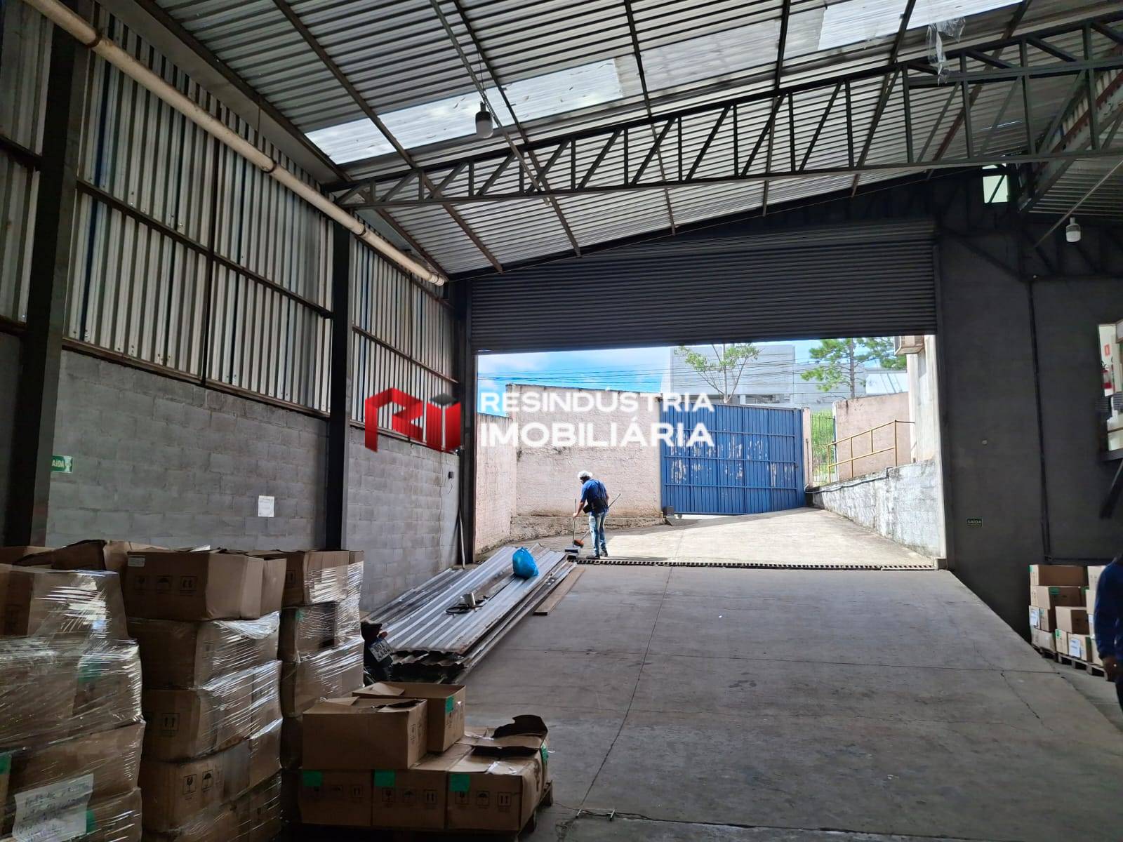 Depósito-Galpão, 900 m² - Foto 2