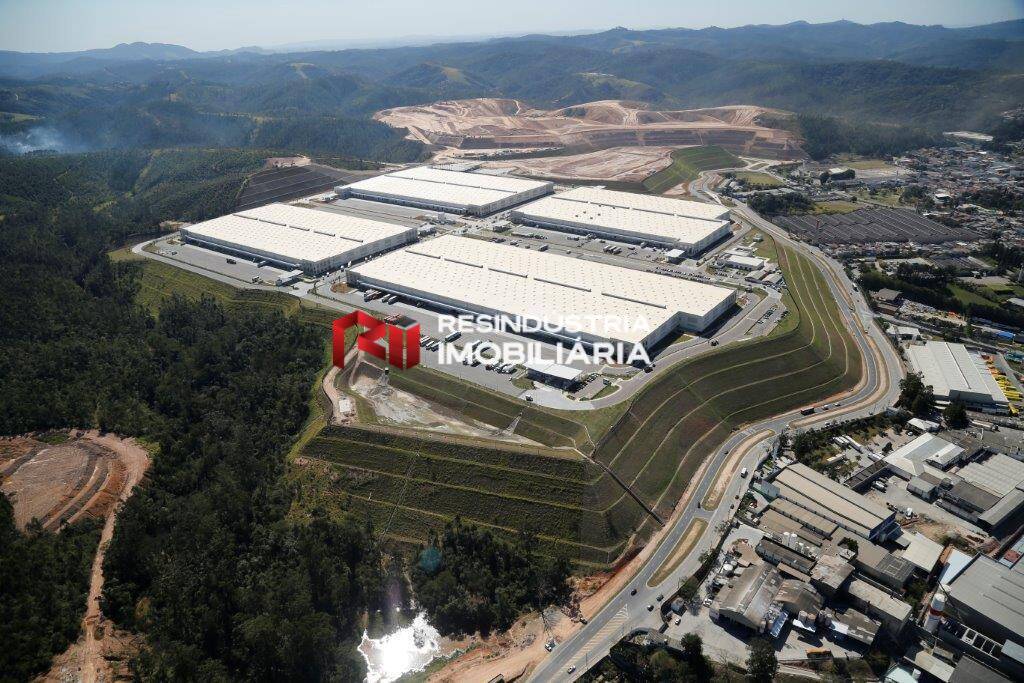 Depósito-Galpão, 12630 m² - Foto 1