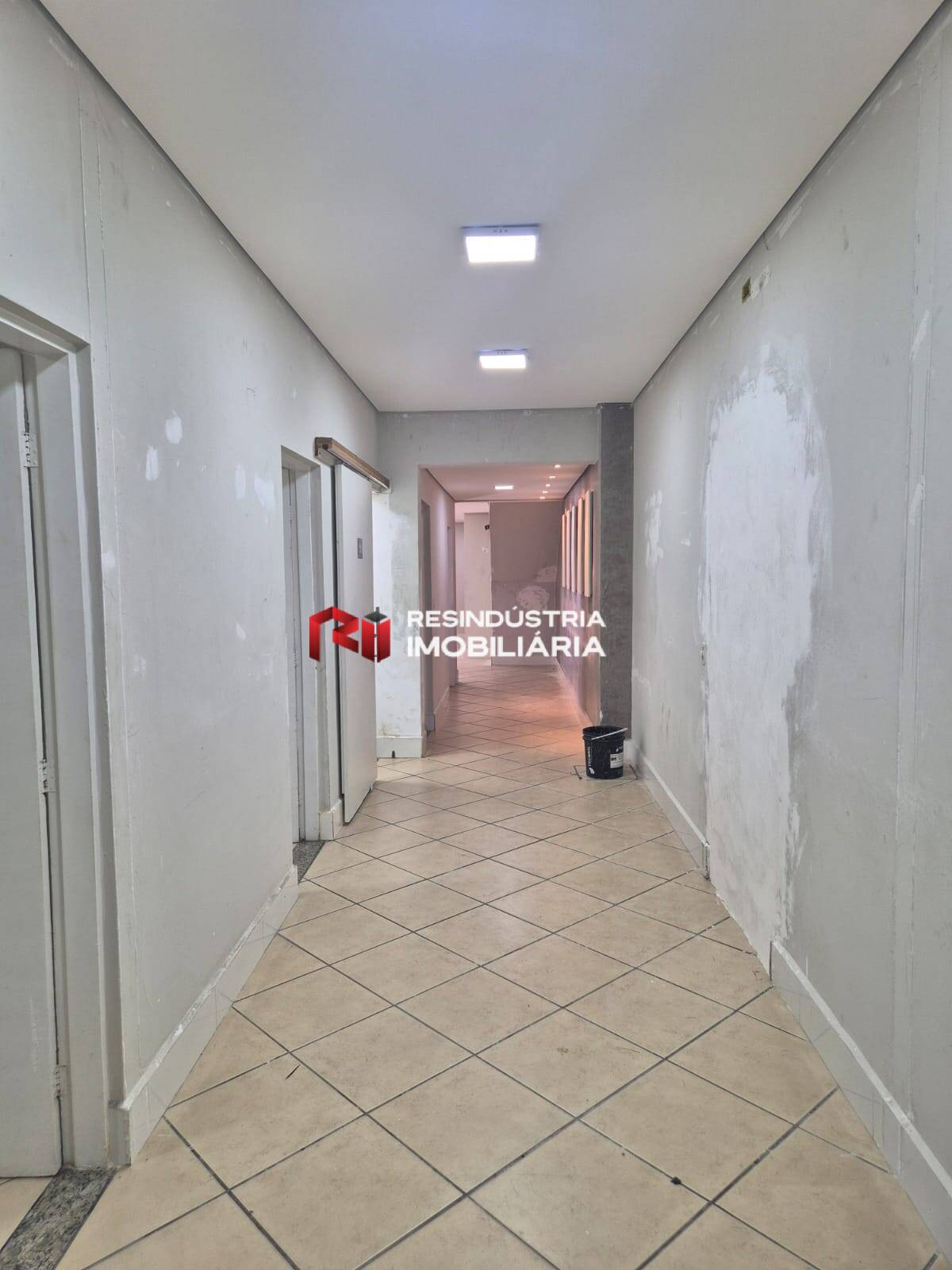 Loja-Salão, 160 m² - Foto 12
