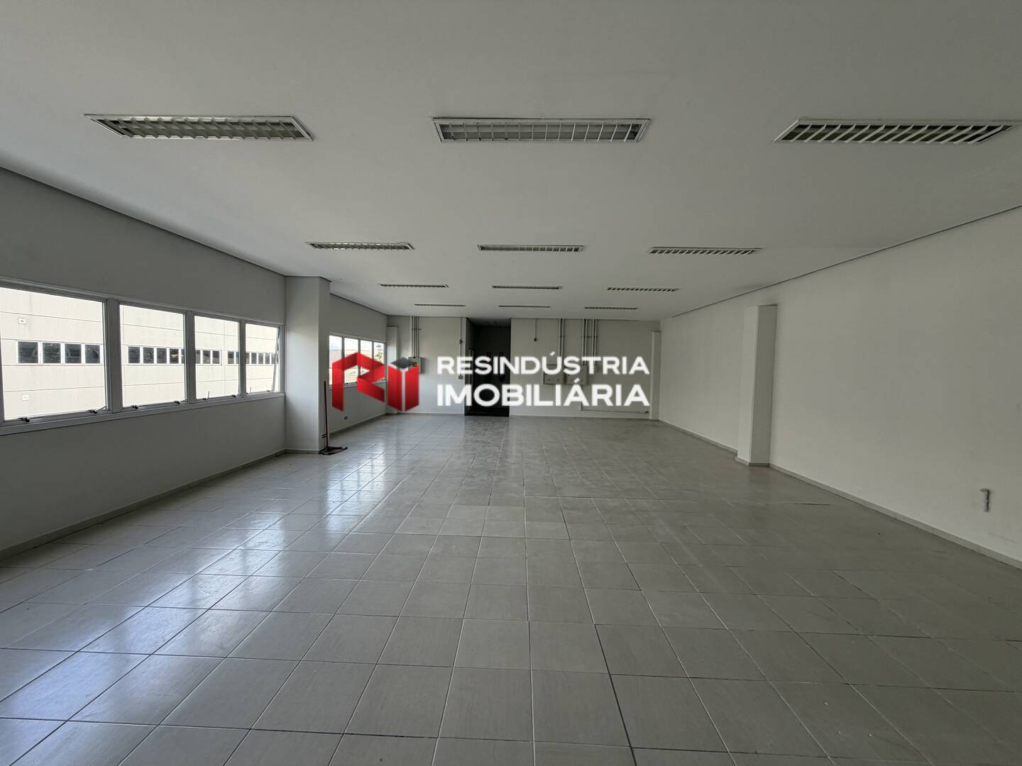 Depósito-Galpão, 908 m² - Foto 28
