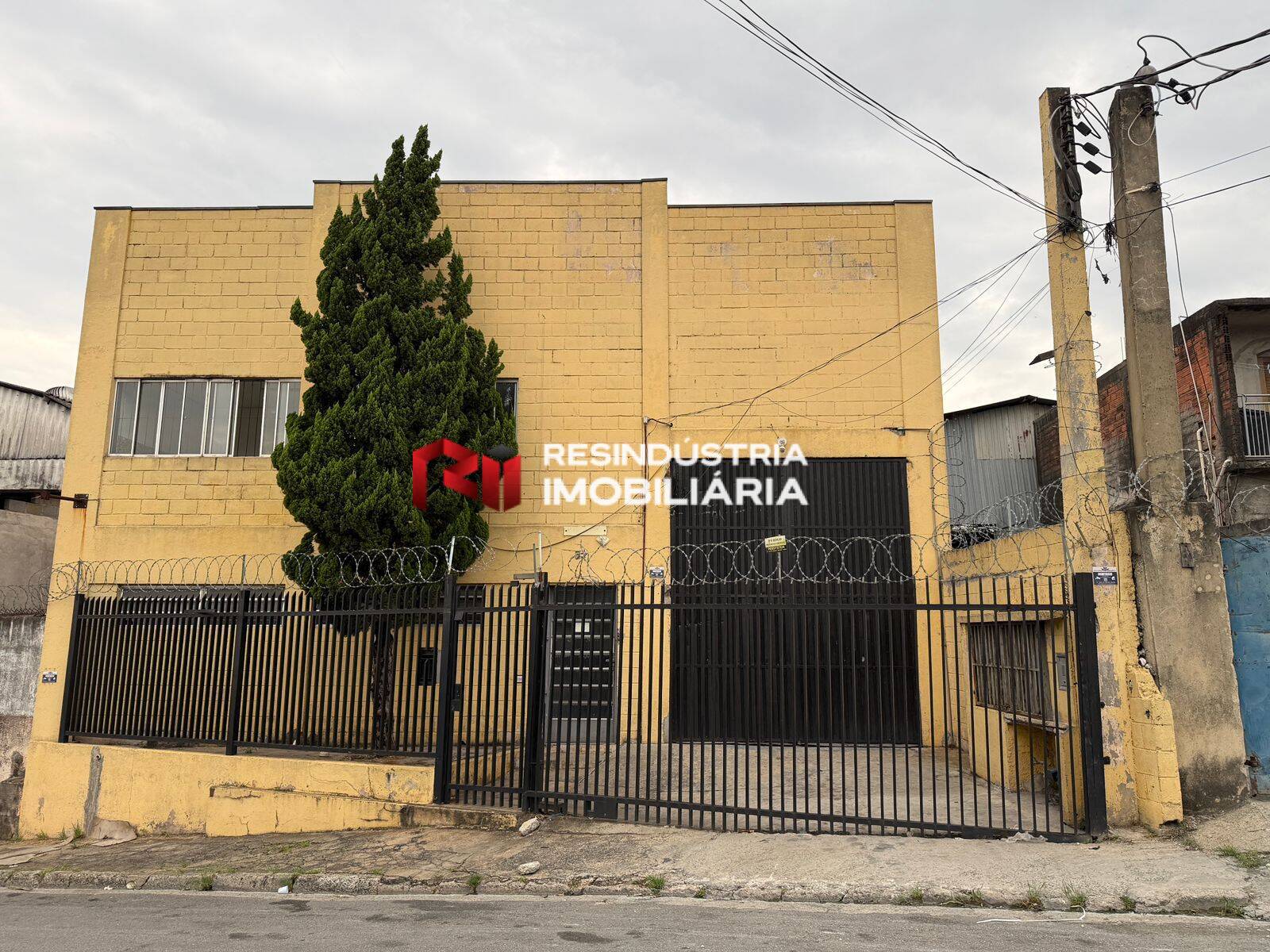 Depósito-Galpão, 433 m² - Foto 1