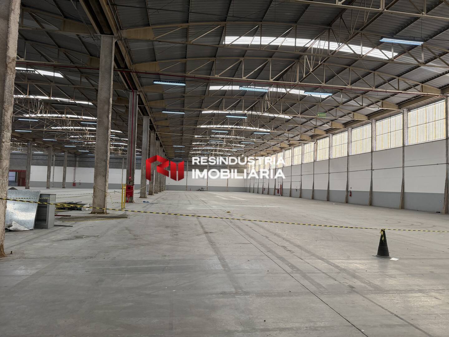 Depósito-Galpão, 11645 m² - Foto 19