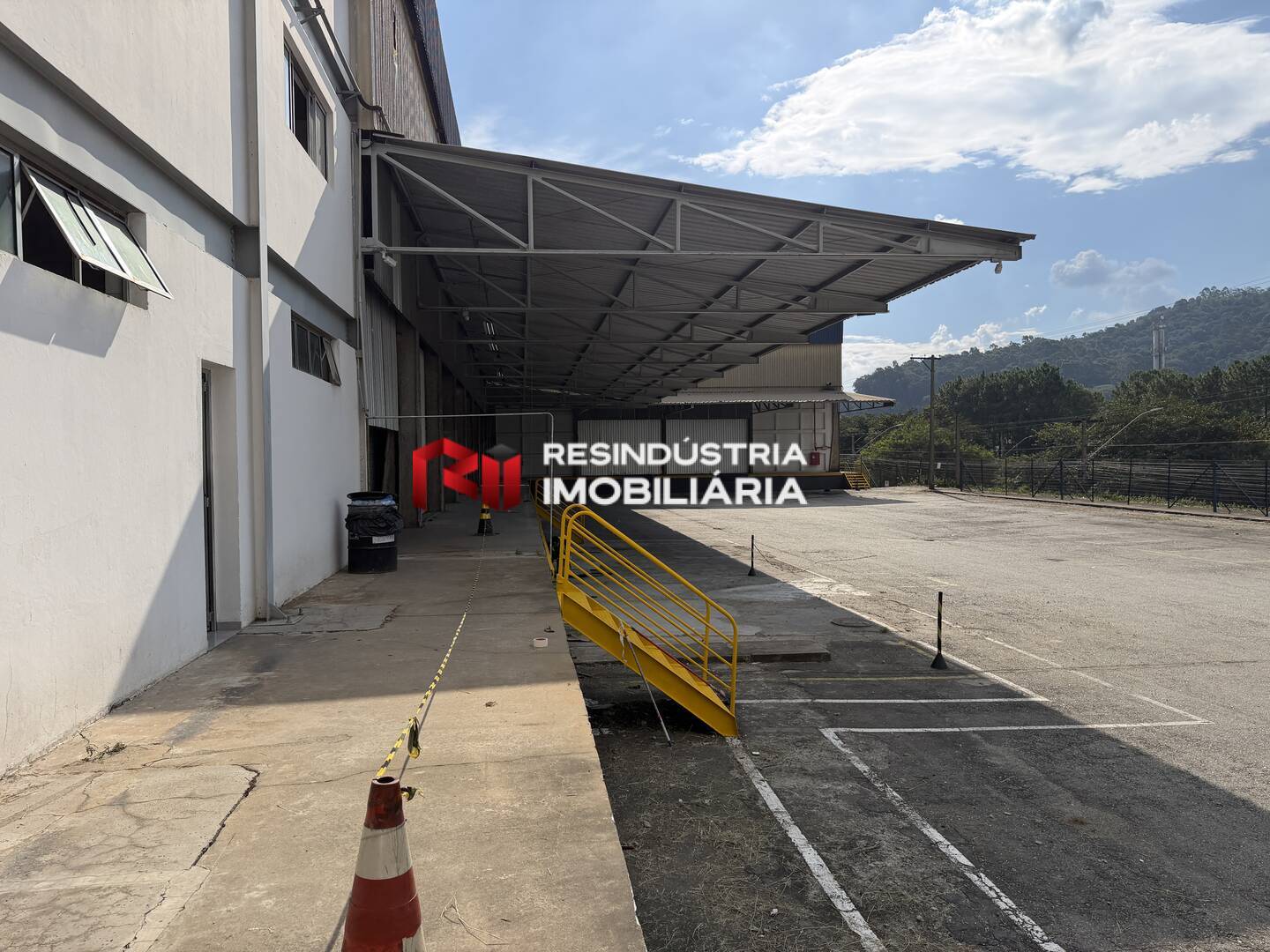 Depósito-Galpão, 11645 m² - Foto 2