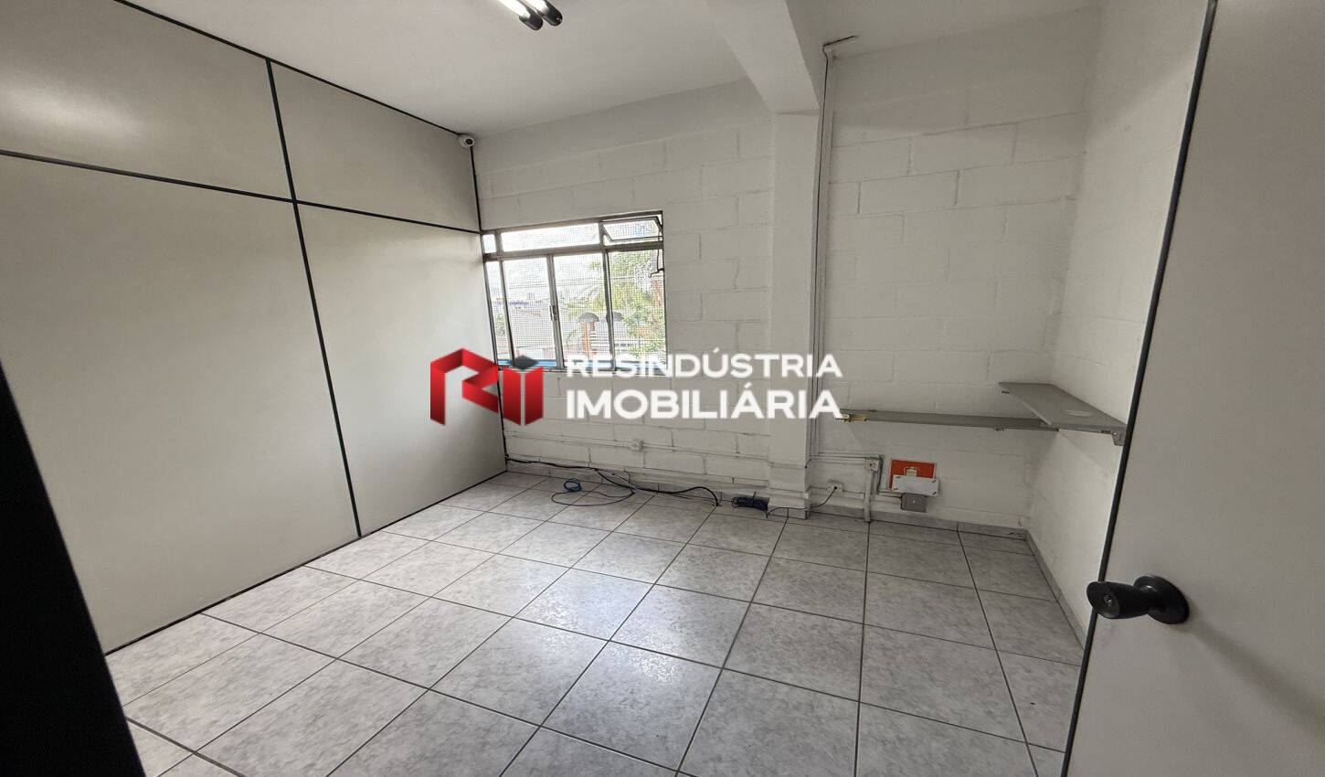 Depósito-Galpão, 530 m² - Foto 13