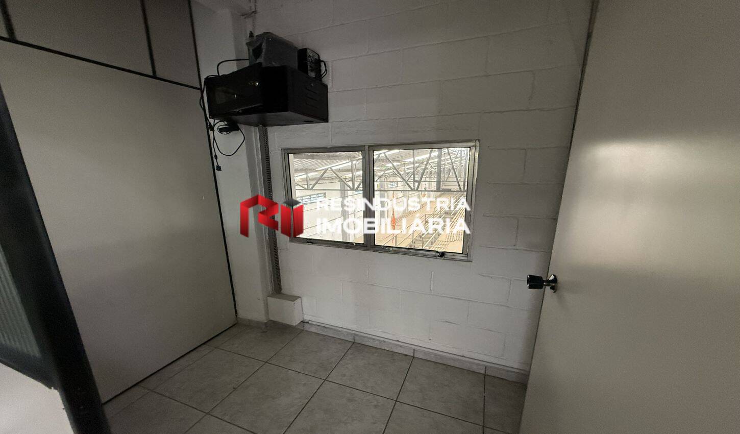 Depósito-Galpão, 530 m² - Foto 14