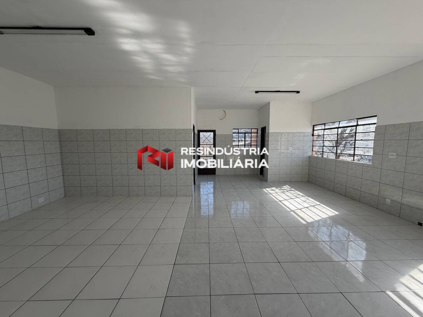 Salão Comercial 140 m², Jd. Califórnia, Barueri, SP