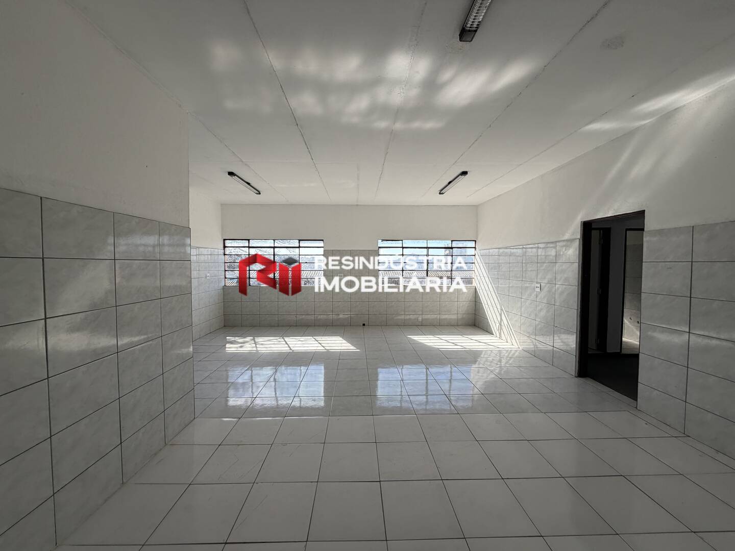 Salão Comercial 140 m², Jd. Califórnia, Barueri, SP