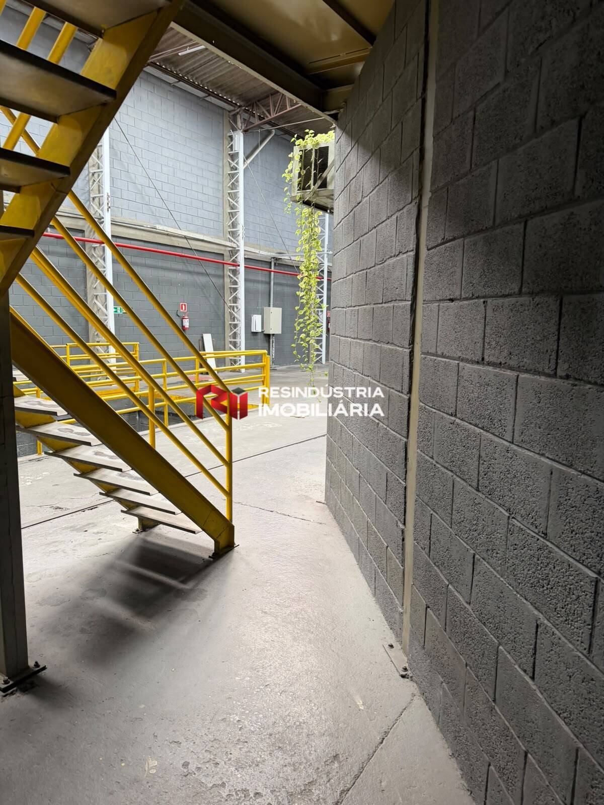Depósito-Galpão, 950 m² - Foto 11