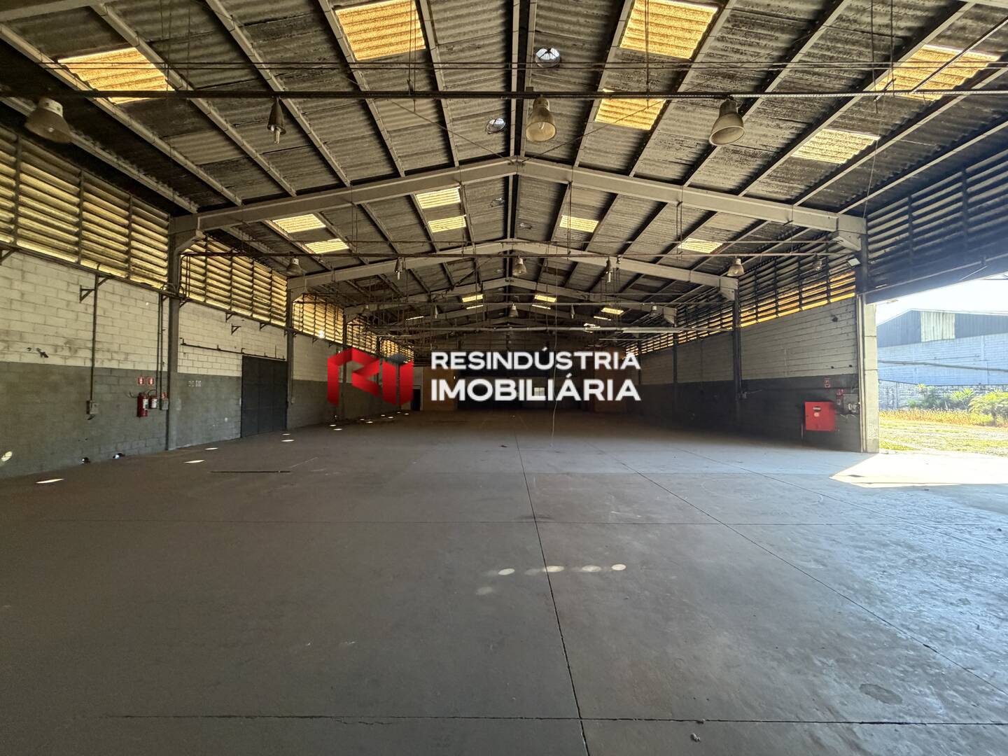 Depósito-Galpão, 1200 m² - Foto 12