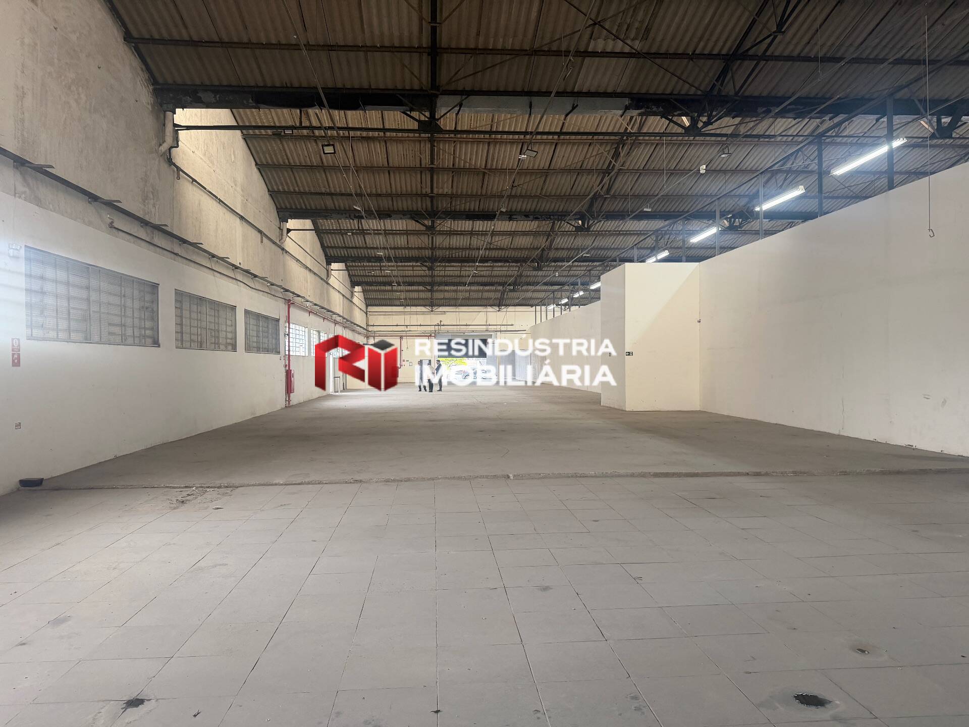 Depósito-Galpão, 1340 m² - Foto 13