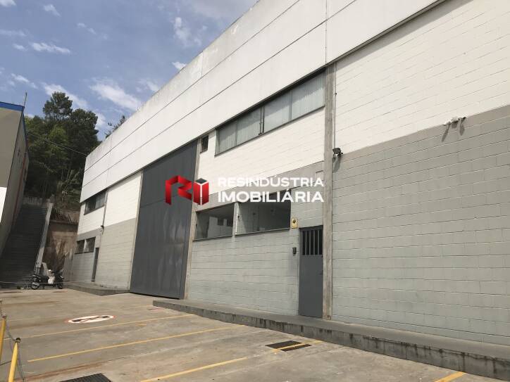 Depósito-Galpão-Armazém para alugar, 1500m² - Foto 1
