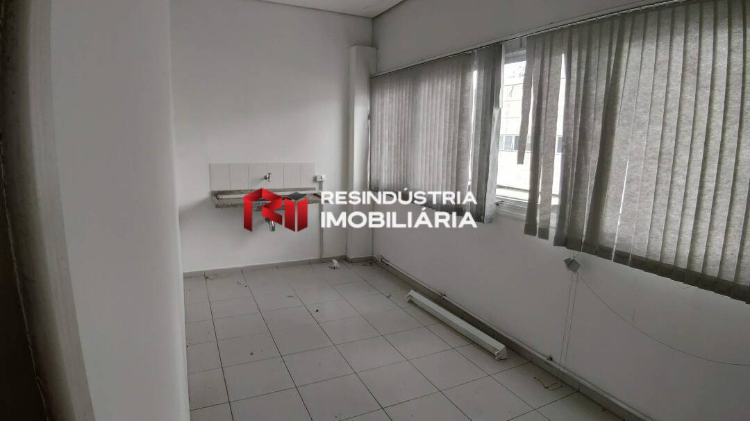 Depósito-Galpão, 908 m² - Foto 33