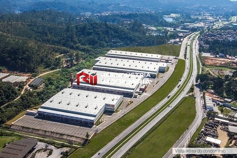 Galpão condomínio fechado de 1.478 m² locação em Embu - SP.
